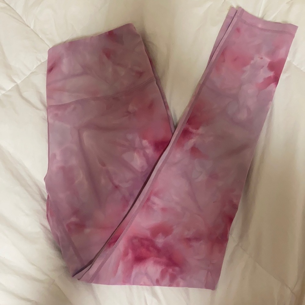 super cute pink tue dye leggings